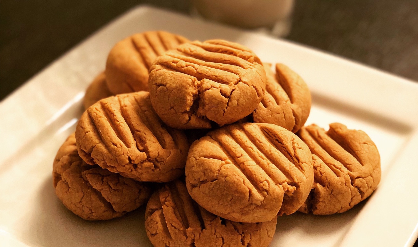 Quick and Easy Vegan Peanut Butter Cookies