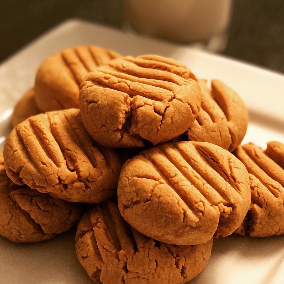 Quick and Easy Vegan Peanut Butter Cookies