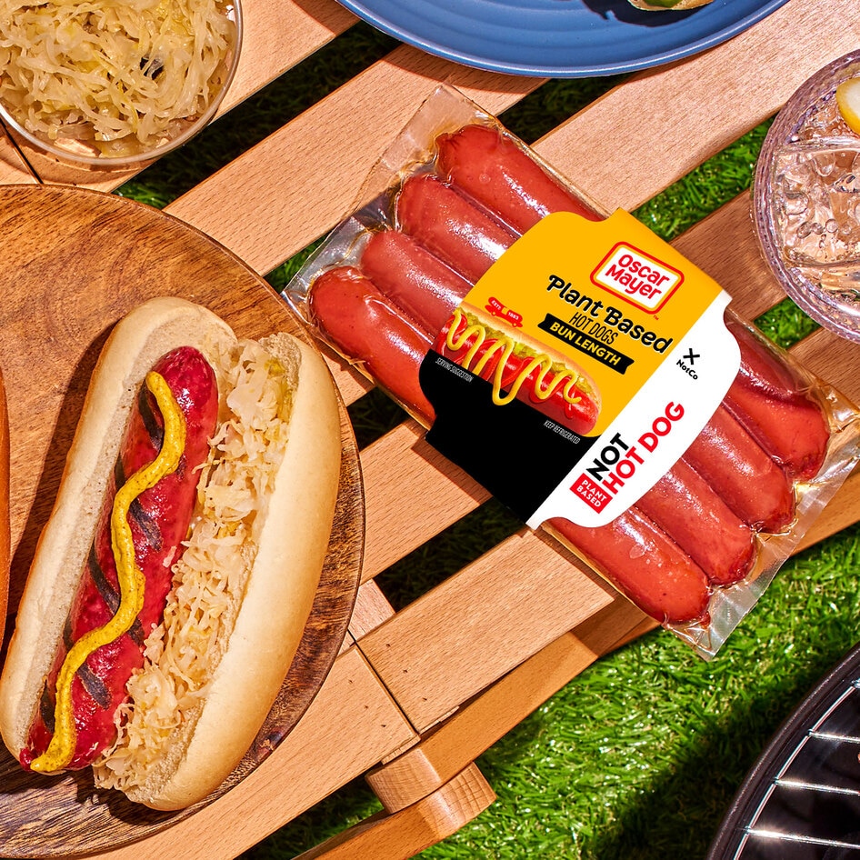 After 140 Years, Oscar Mayer Gives Its Hot Dogs a Meatless Makeover