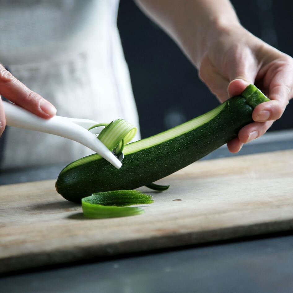 Should You Peel Your Vegetables? Yes and No.