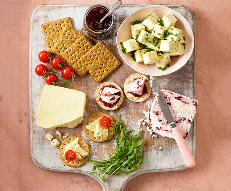 VegNewsAsdaVeganCheeseBoard