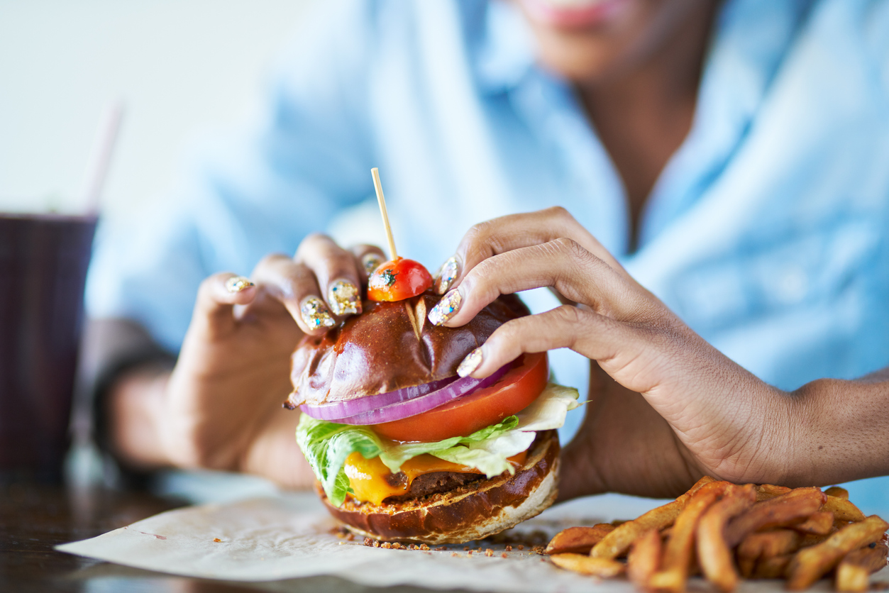 VegNews.Veganburger