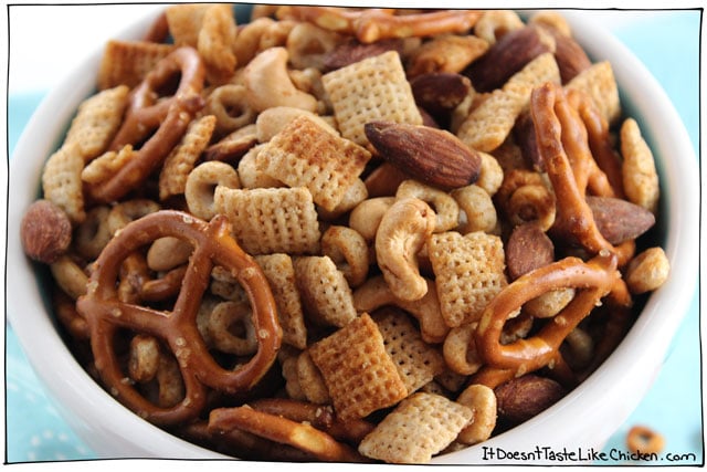 VegNews.ChexMix