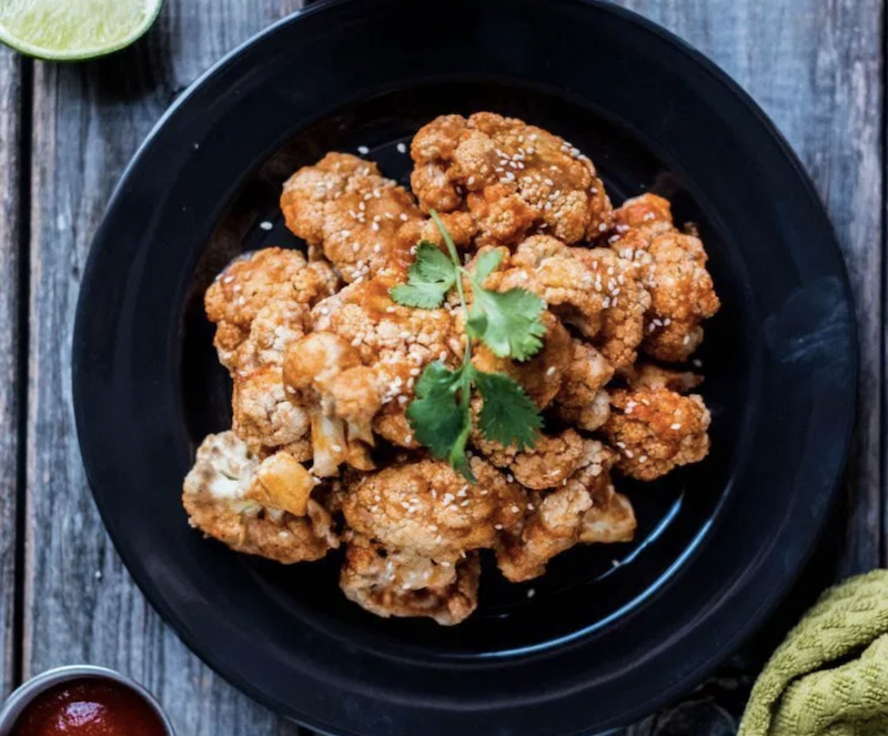 VegNews.CauliWings Cropped