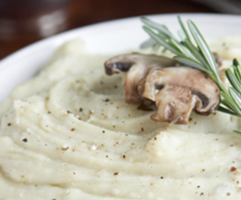 VegNews.garlicpotatoes Cropped