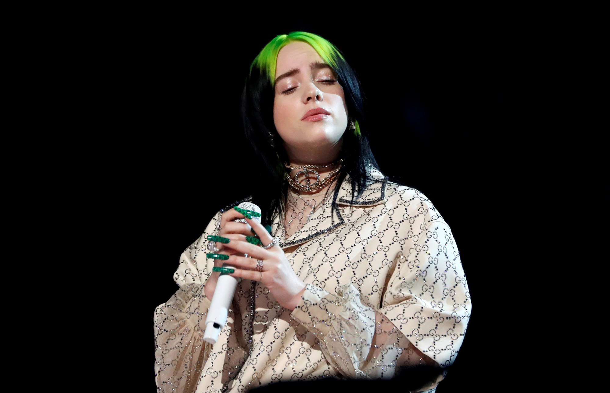 VegNews.BillieEilish3