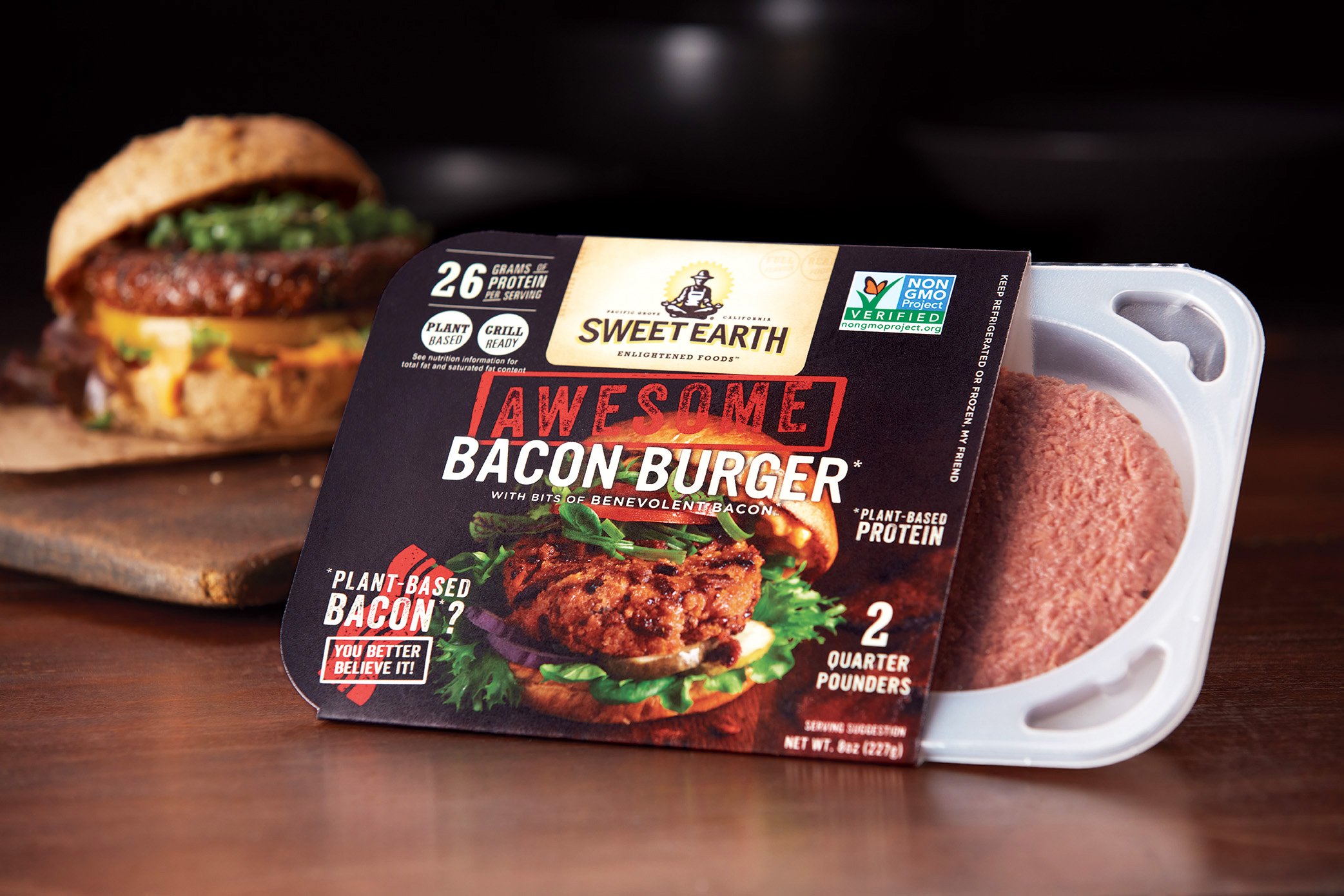 VegNews.AwesomeBaconBurger