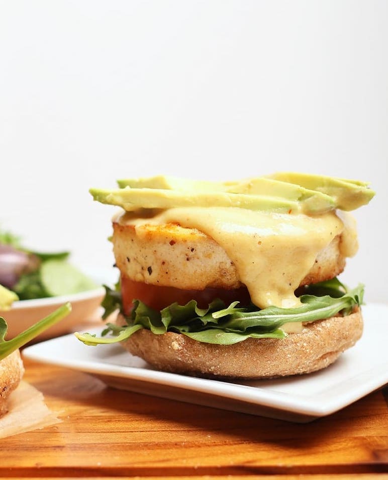 VegNews.MyDarlingVeganTofuBenedictwithAvo