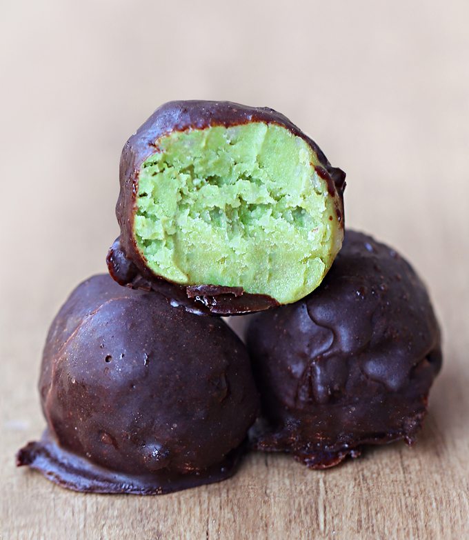 VegNews.ChocolateCoveredKatieAvocadoFudgeBites