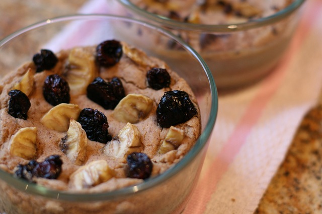 VegNews.OhSheGlowsBakedCherryPie