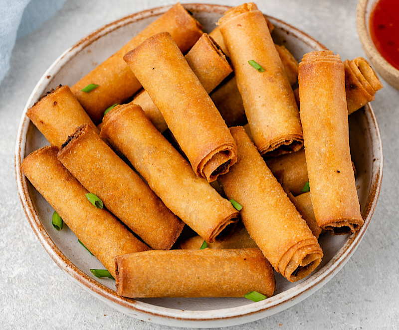 VegNews.Lumpiang