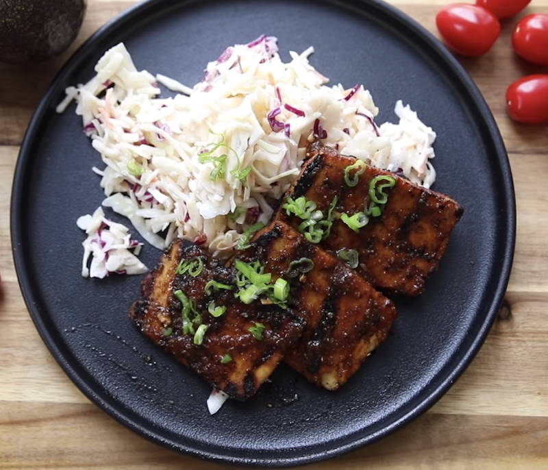 VegNews.BBQTofu