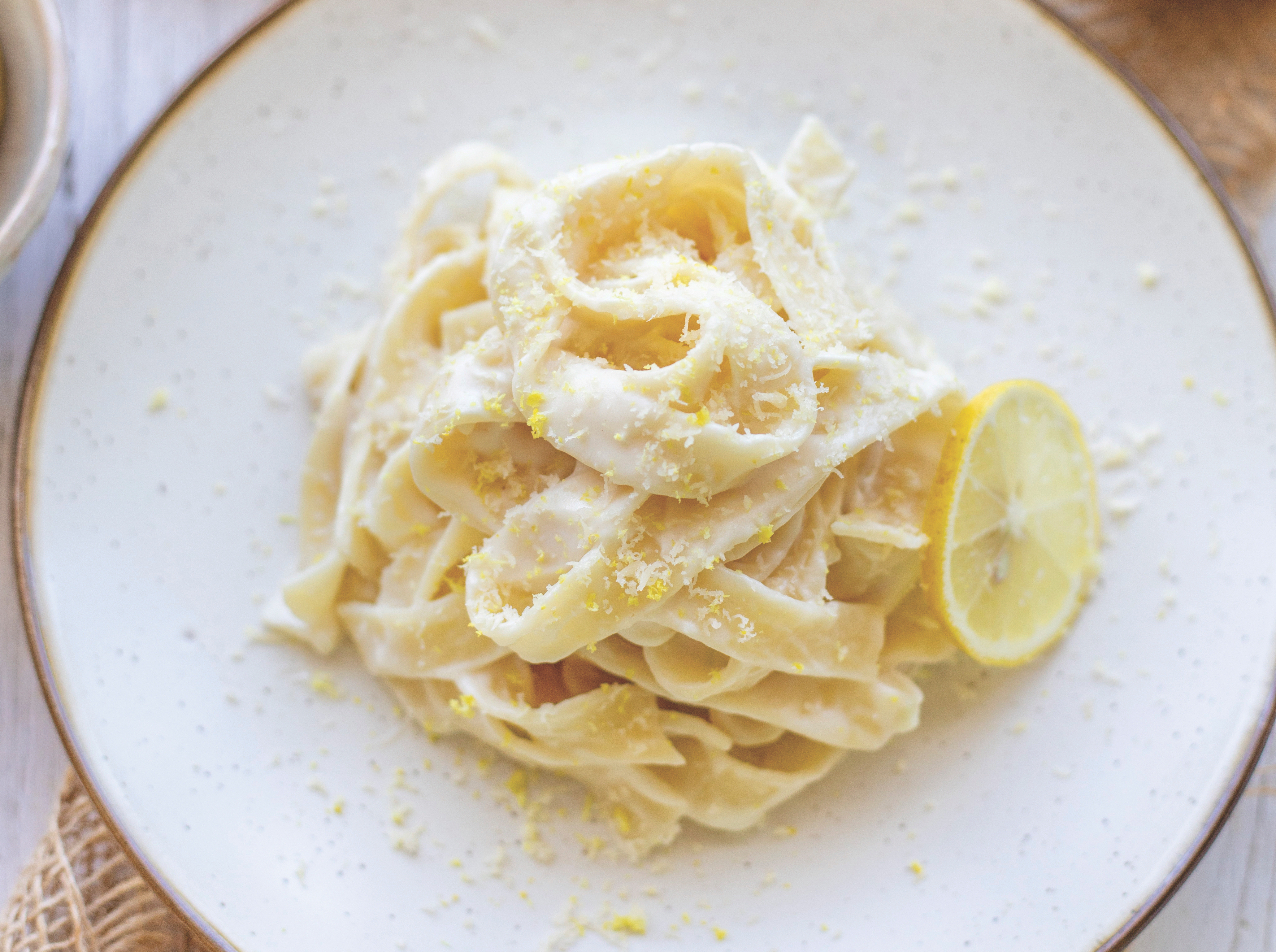 VegNews.CreamyLemonPasta