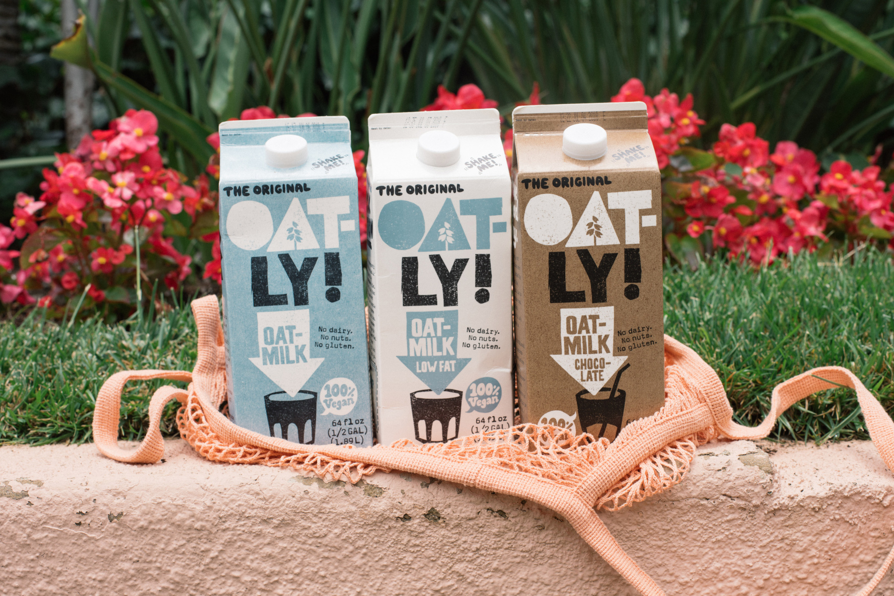 VegNews.Oatly3