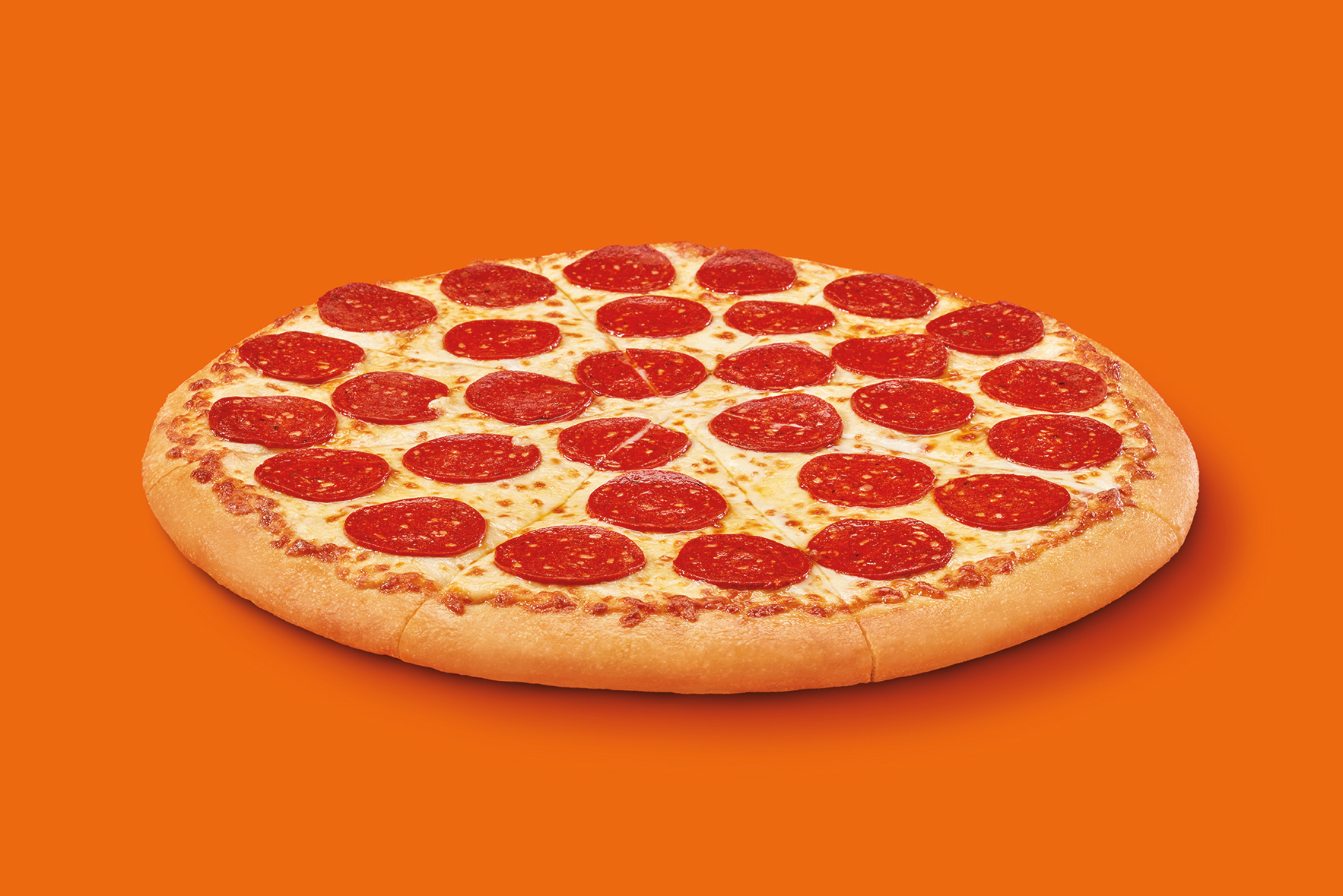 VegNews.LittleCaesars.VeganPepperoniPizza