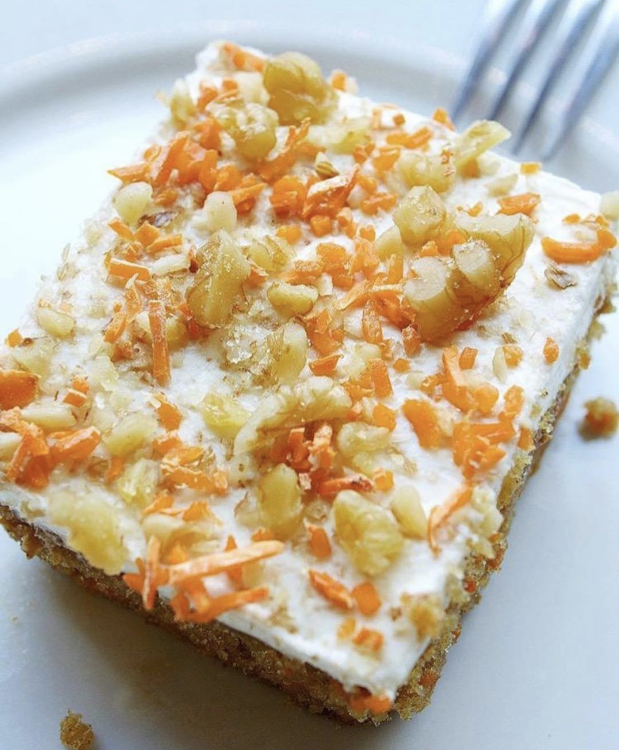 VegNews.VeggieGrillCarrotCake