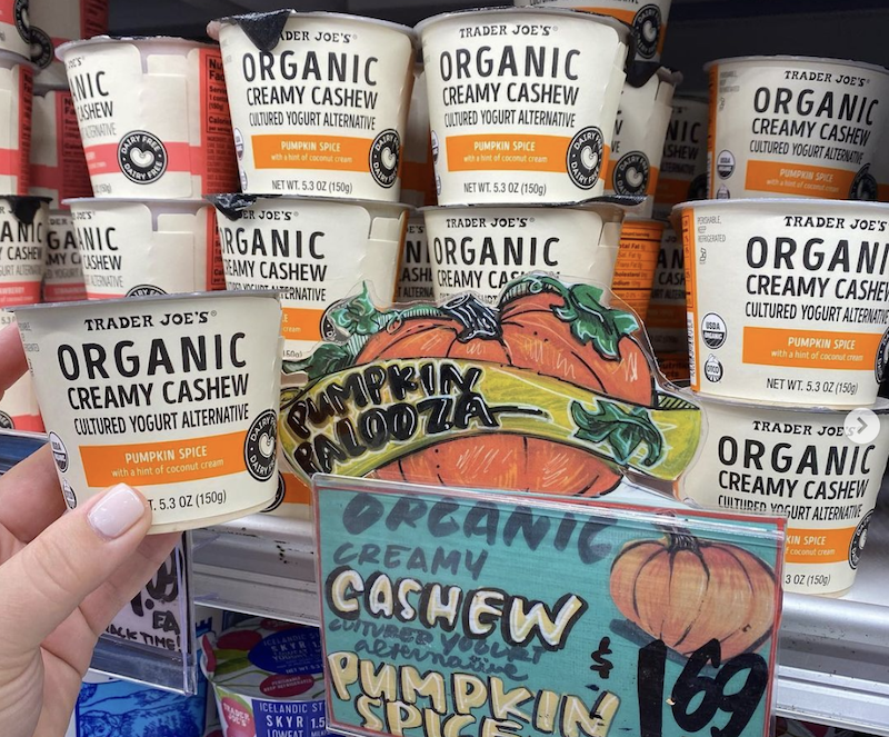 VegNews.Pumpkinyogurt