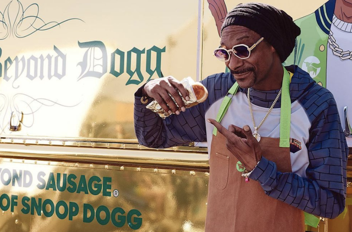 VegNews.SnoopDoggs