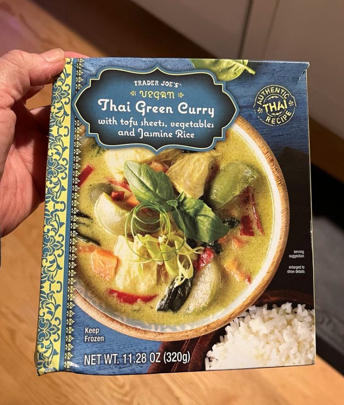 VegNews.ThaiGreenCurry