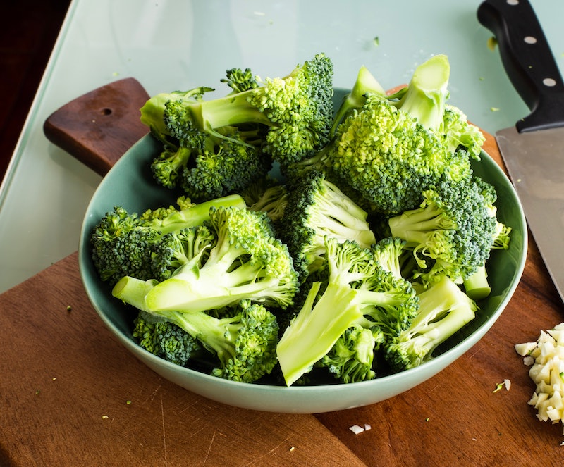 VegNews.broccoli