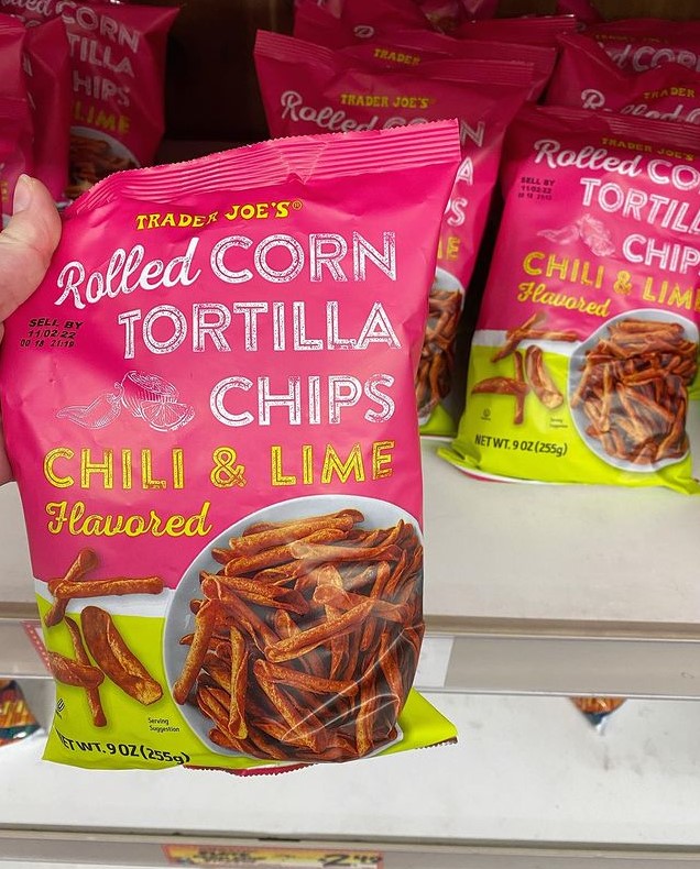 VegNews.RolledCornChips