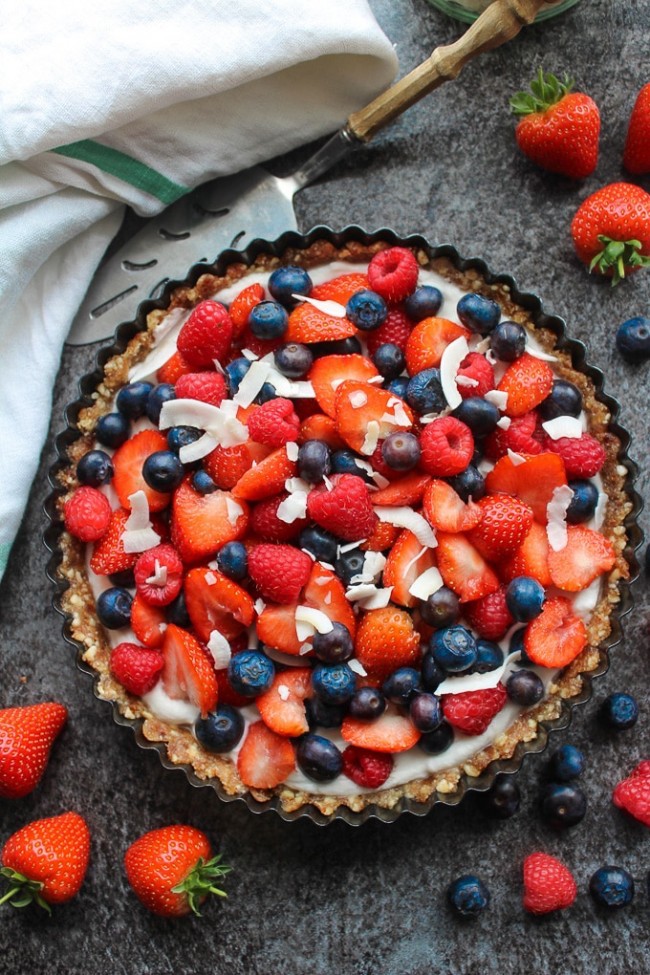 VegNews.MixedBerryCoconutCreamPie.ASaucyKitchen