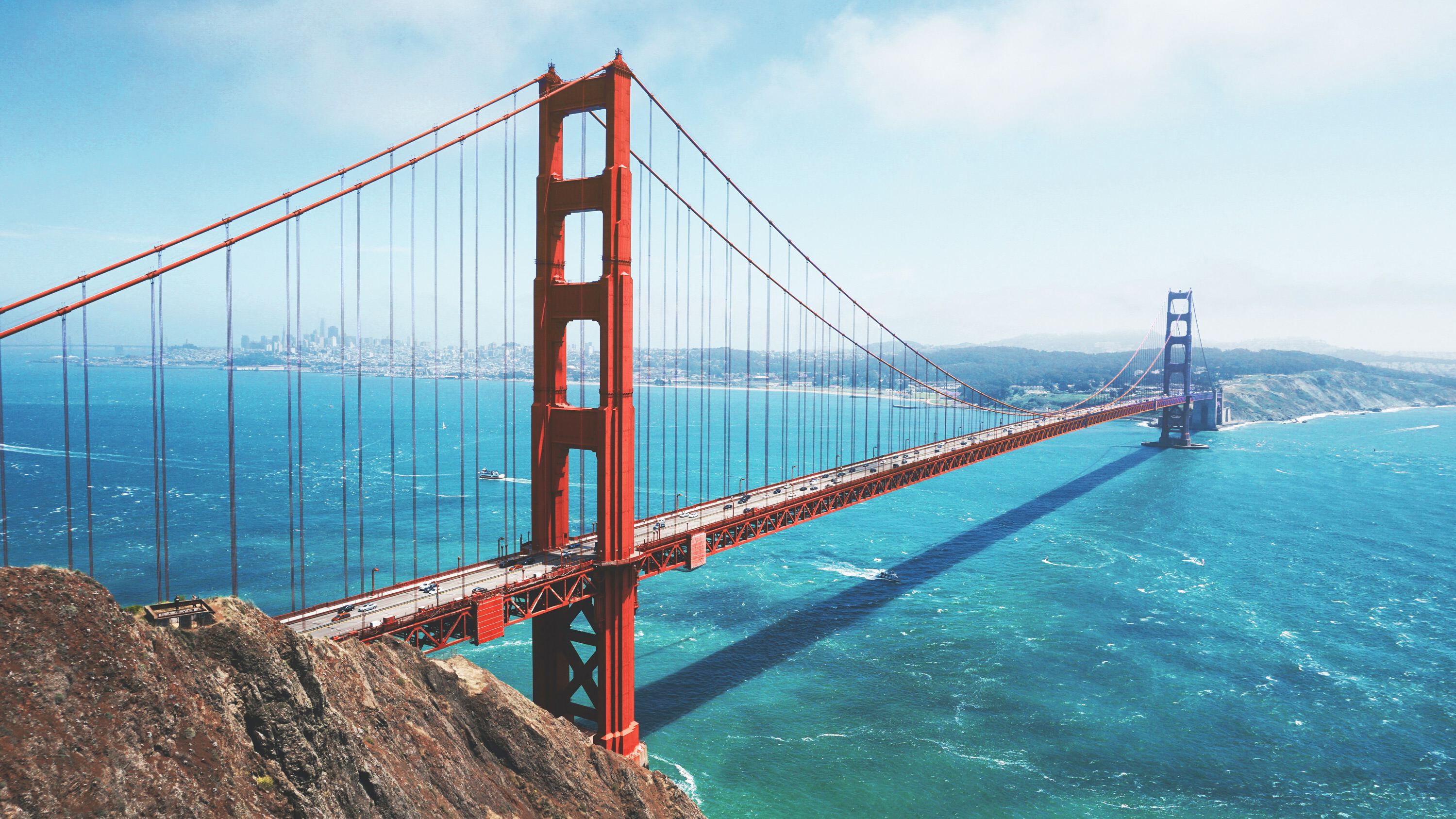 VegNews.GoldenGateBridge.Unsplash