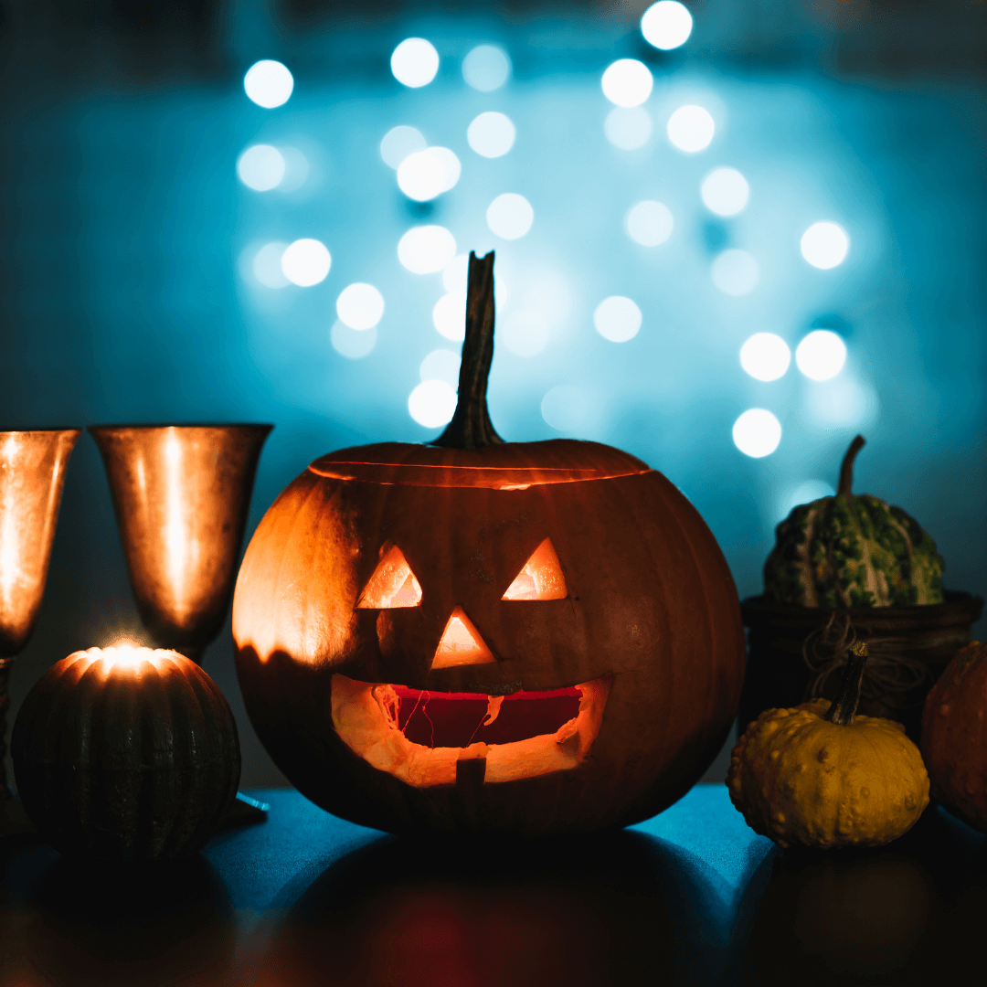 VegNews.VeganHalloween.Canva3