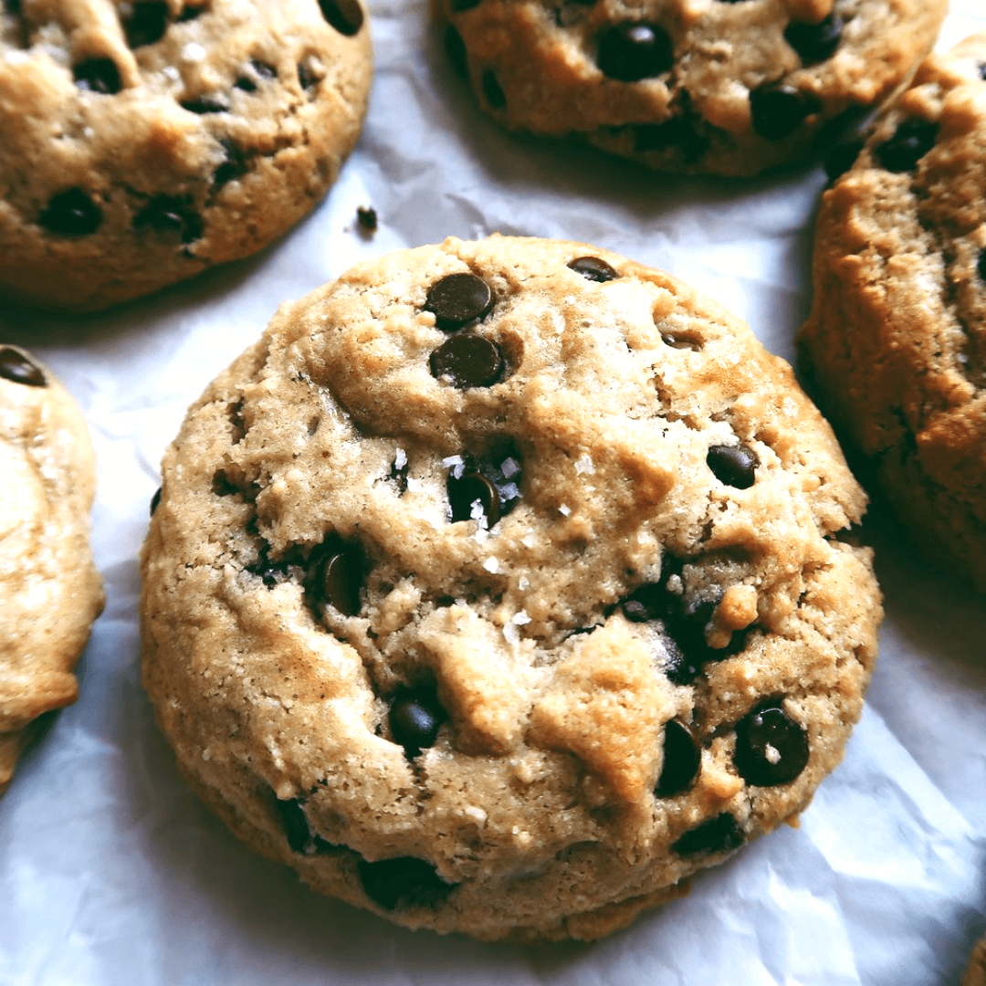 https://vegnews.com/media/34128/VegNews.TahiniCookies.KaleJunkie.png