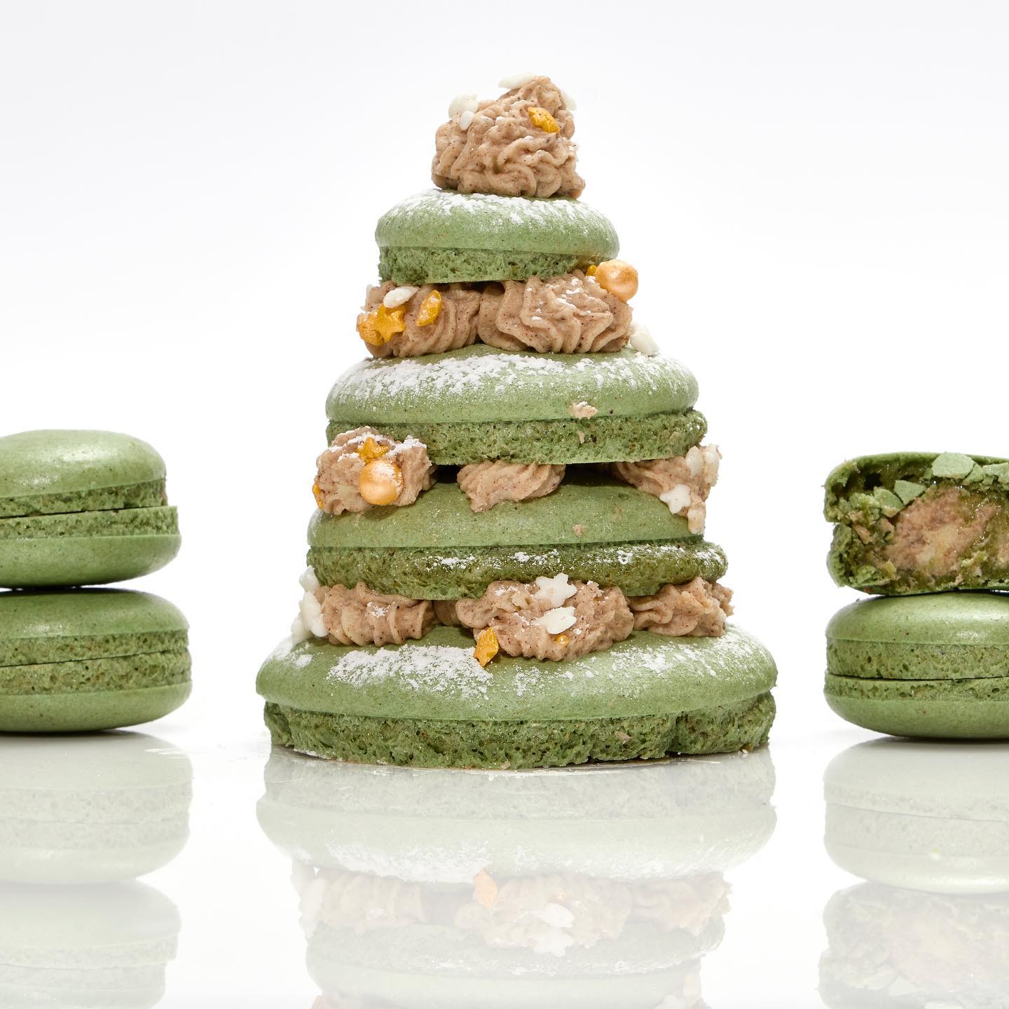 VegNews.MacaronHolidayTree.Veron