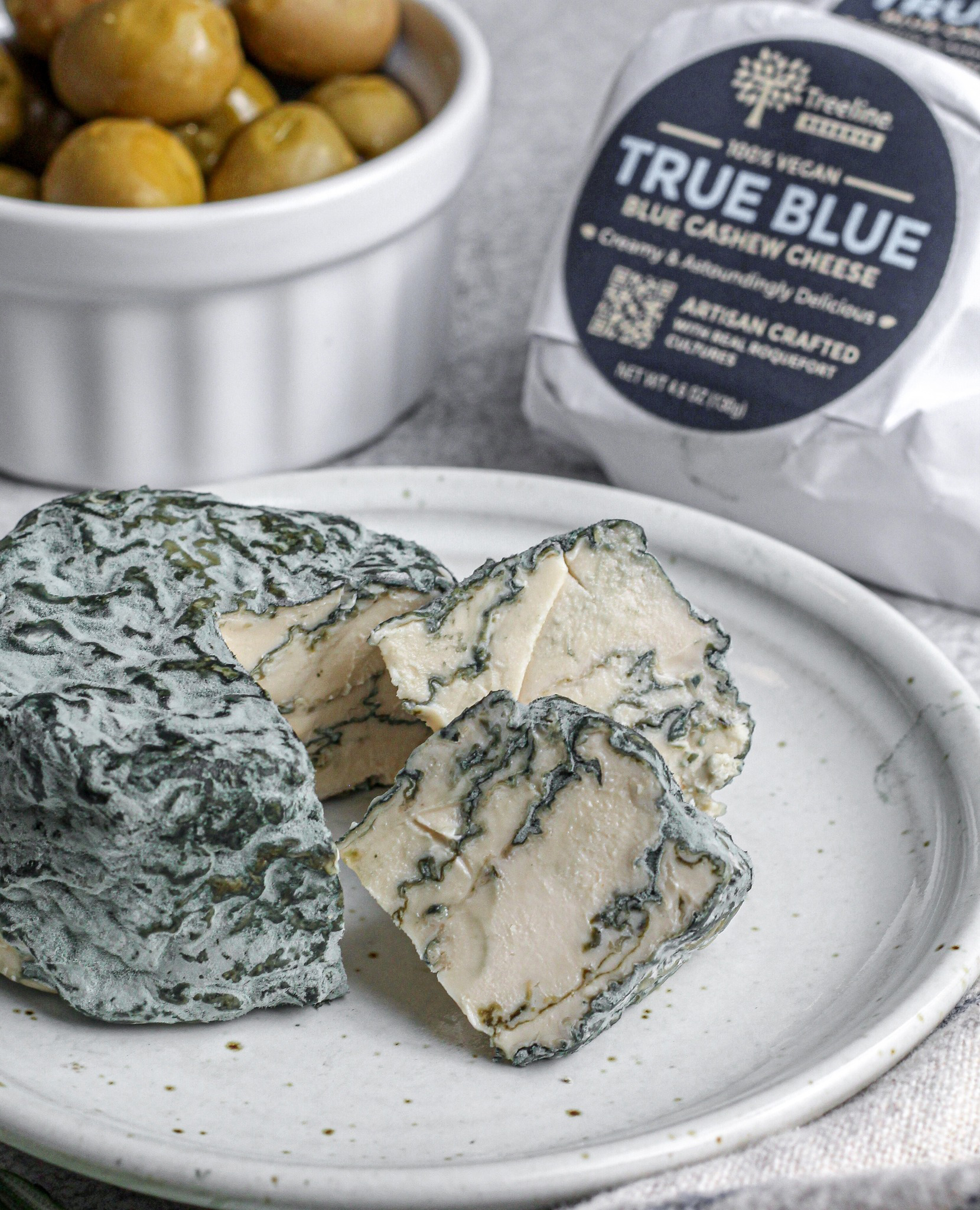 VegNews.VeganBlueCheese.Treeline