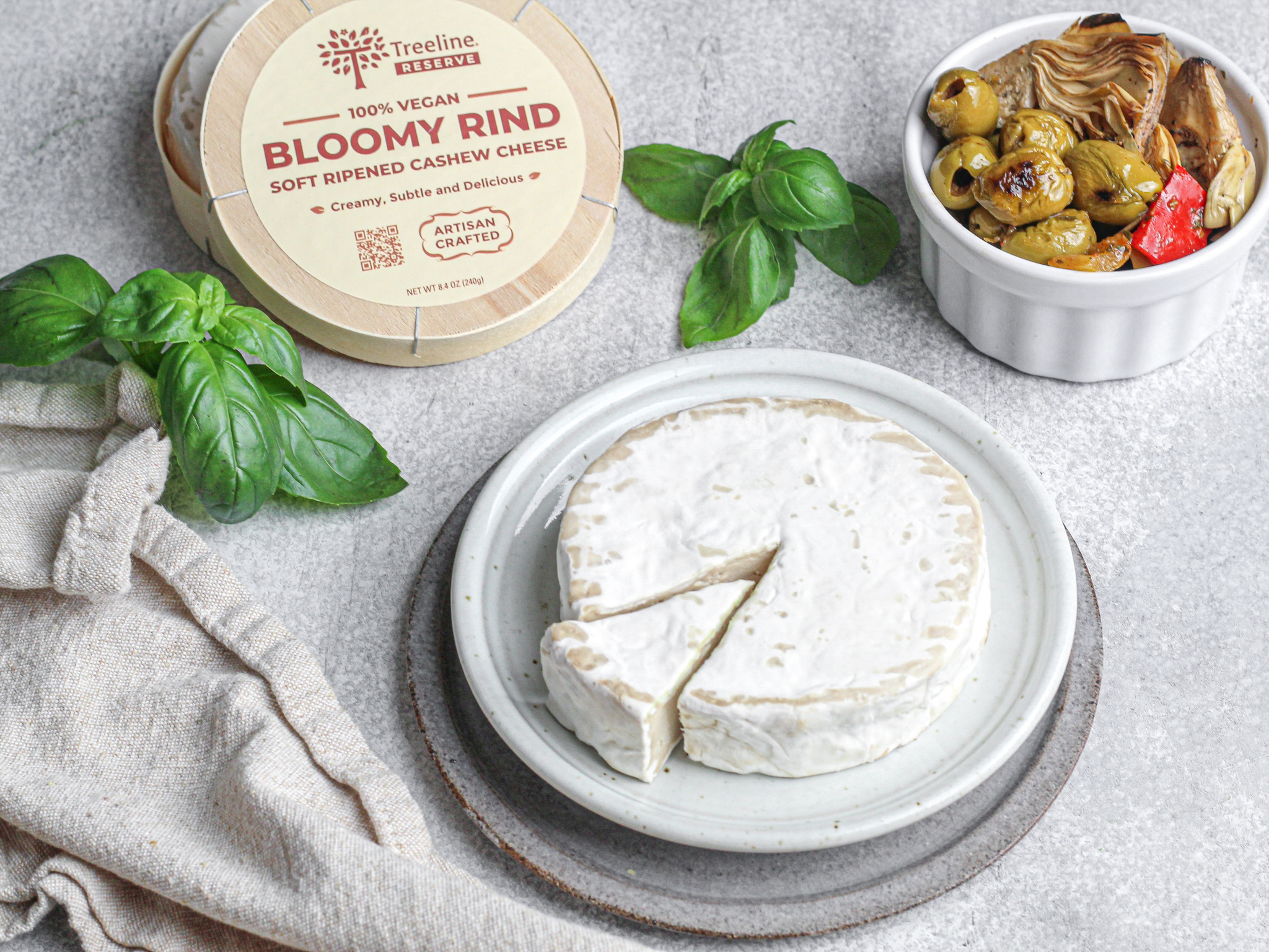 VegNews.VeganBloomyRindCheese.Treeline