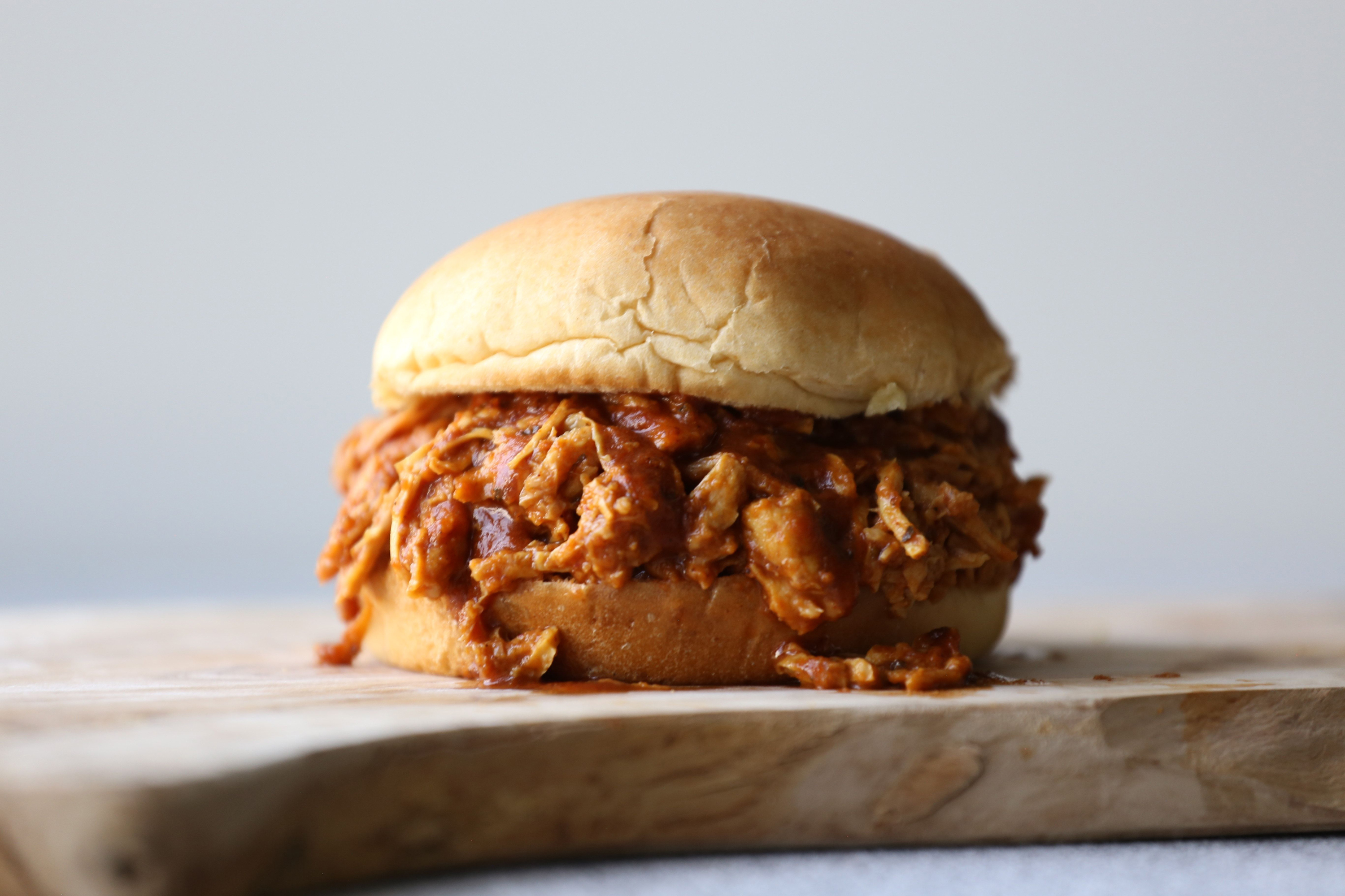 VegNews.VeganPulledPork.Barvecue