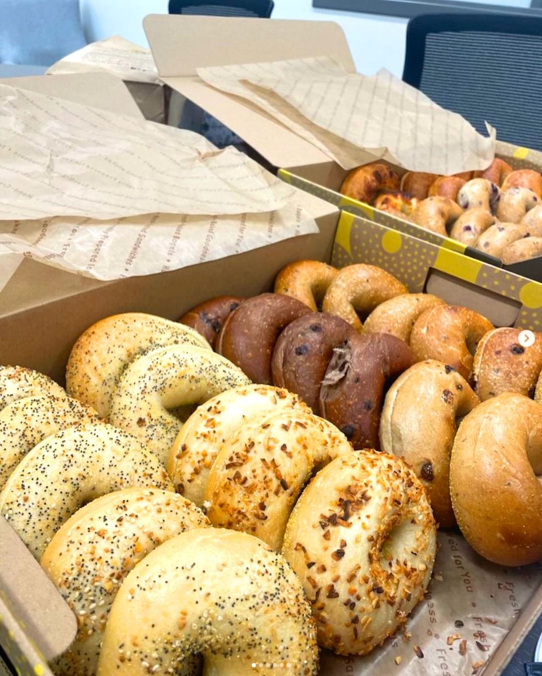 VegNews.veganbagels.einstenbrosbagels