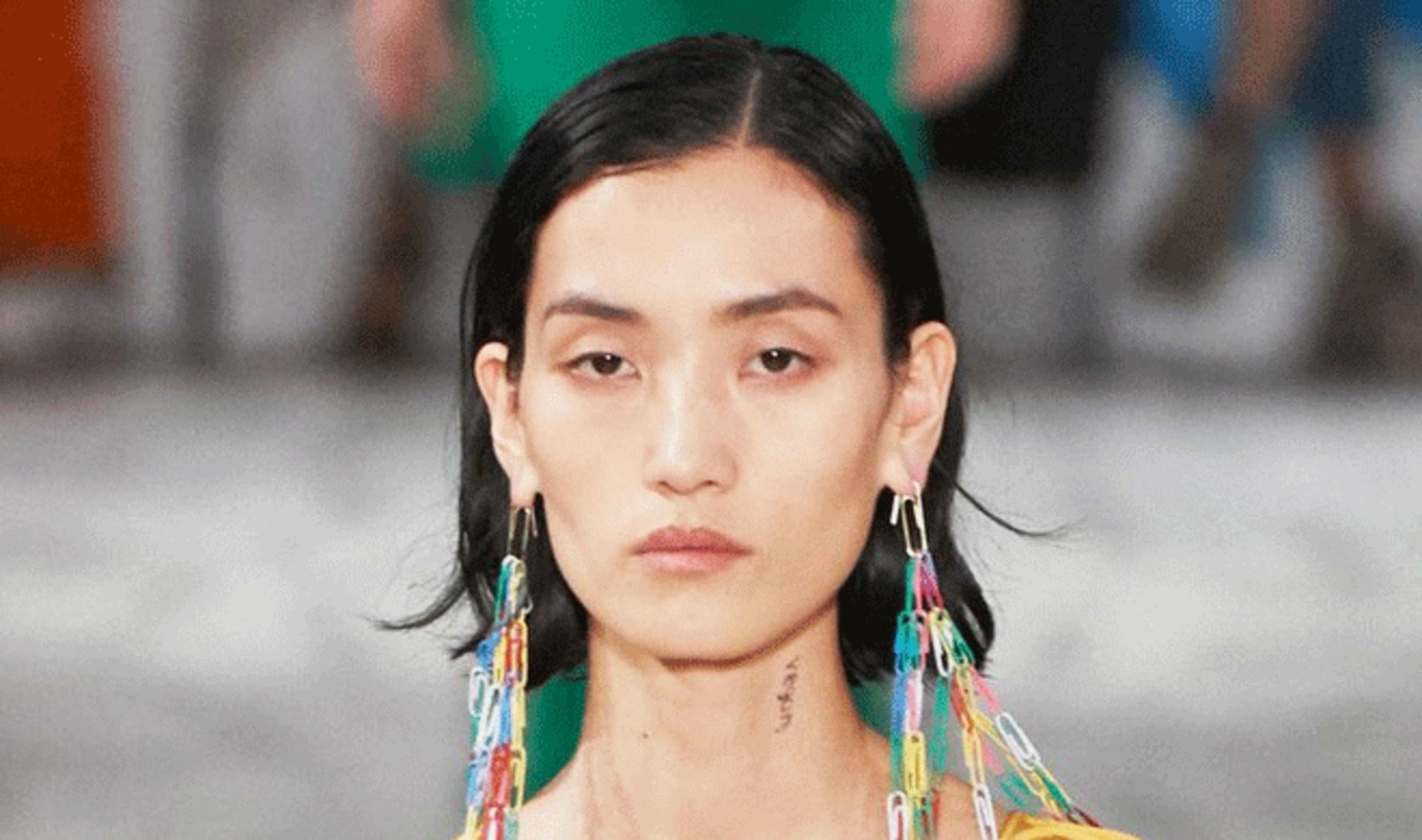 Vegan-Neck Tattoos Are the Hottest Runway Accessory at Stella McCartney’s 2019 Fall Show&nbsp;
