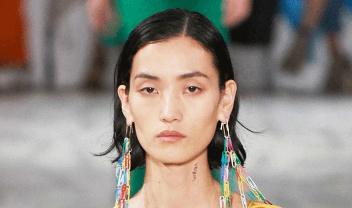 Vegan-Neck Tattoos Are the Hottest Runway Accessory at Stella McCartney ...