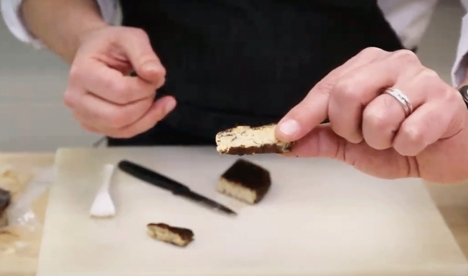 Chef Creates Vegan Danish Blue Cheese From Fermented Oats