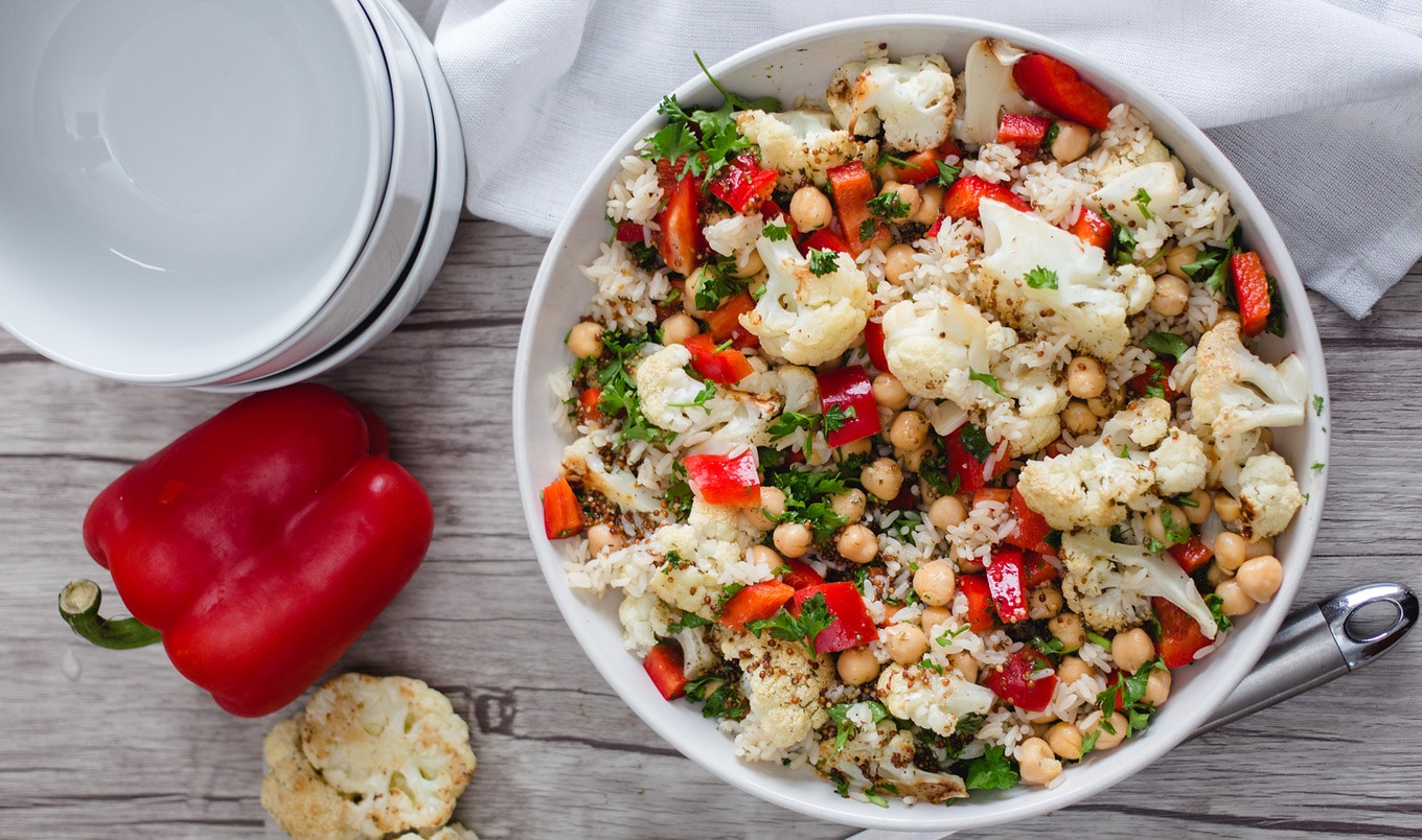 Easy Vegan Greek Cauliflower Salad
