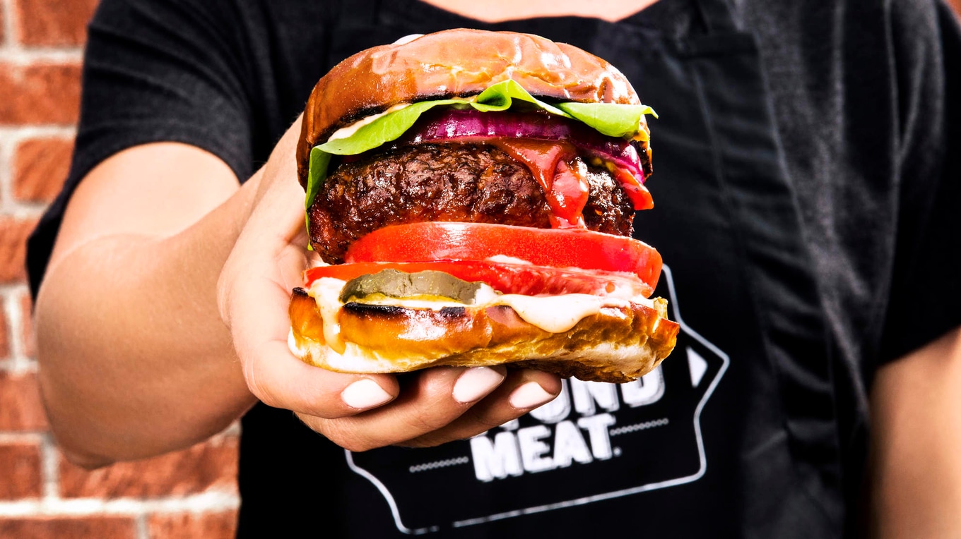 VegNews.BeyondBurger4