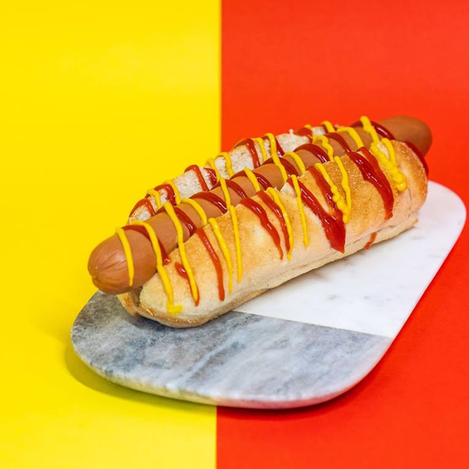UK’s Top “Bleeding” Burger Brand Debuts Vegan “Foot-Long” Hot Dog