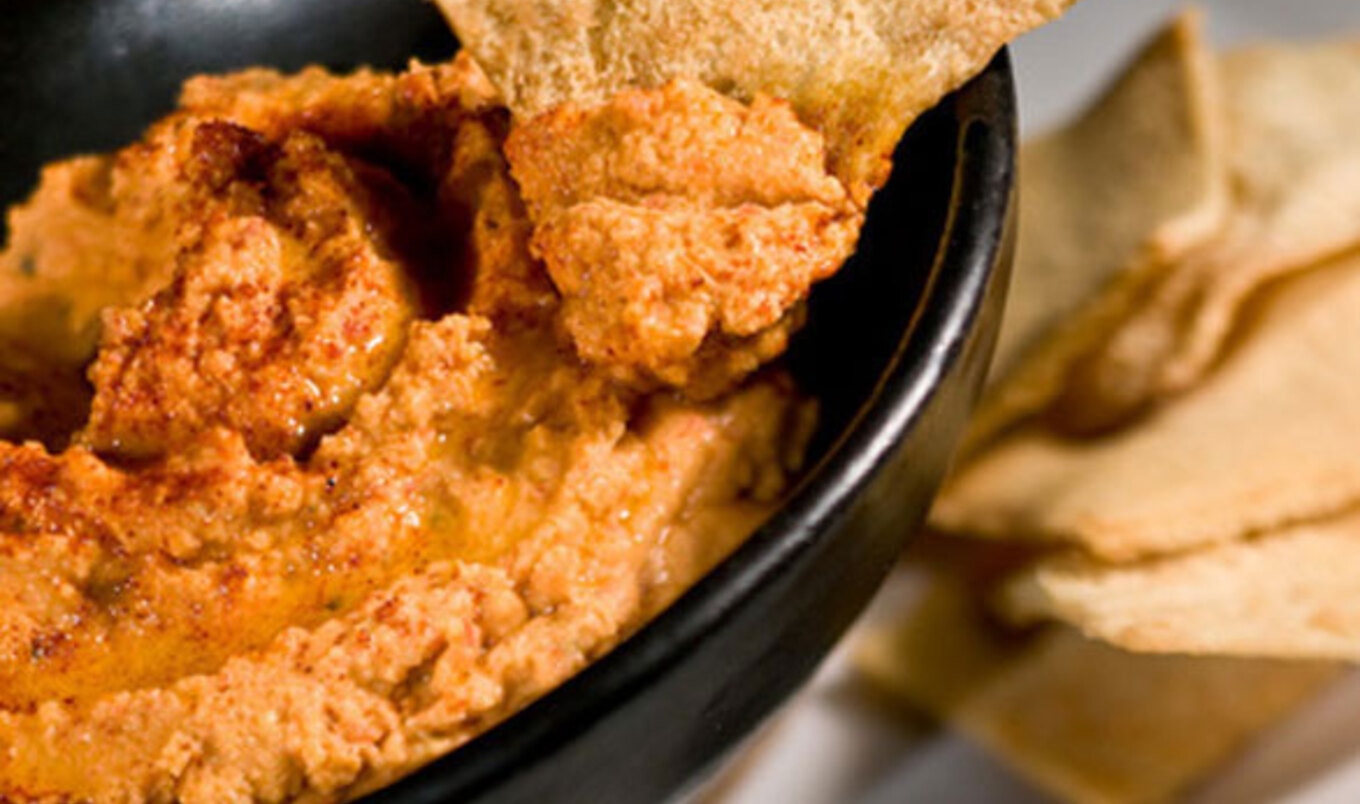 Vegan Roasted Red Pepper Dip