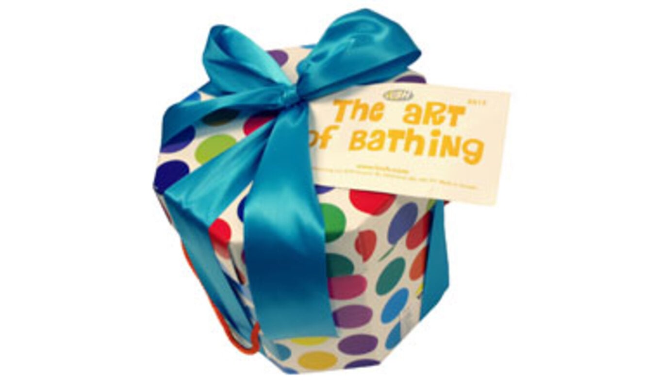 Weekend Giveaway: LUSH Vegan Spa Package