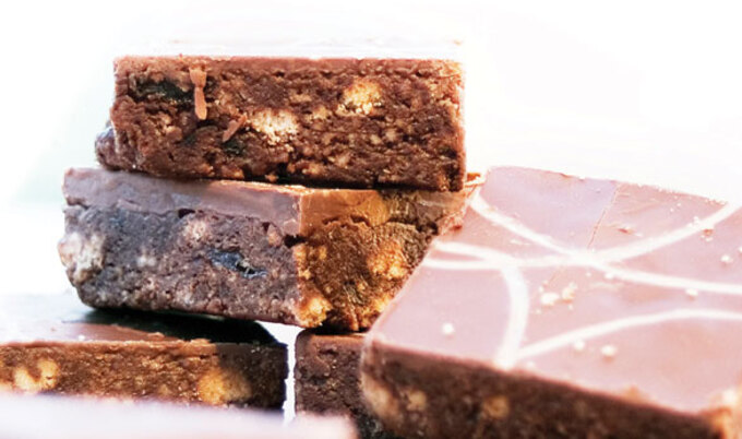 Vegan Banana Chip Brownies