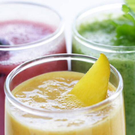 Vegan Chocolate, Vanilla, and Weight-Loss Smoothies