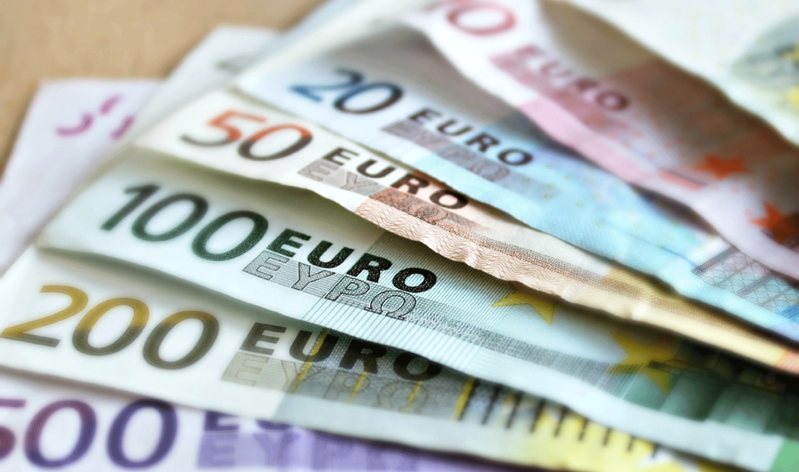 New 100 and 200 Euro Bills Are VegNews