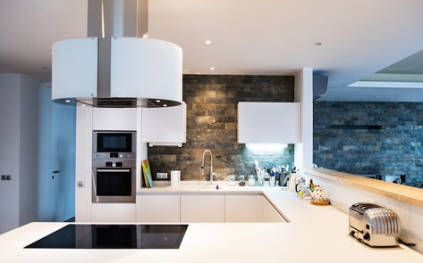 8 Vegan-Friendly Vacation Rentals with Restaurant-Level Kitchens
