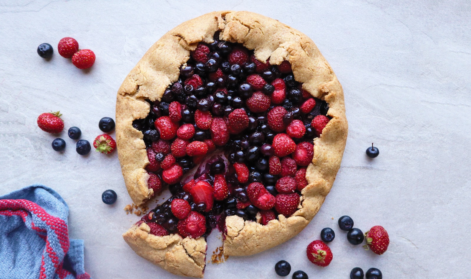 The Surprising Benefits of Eating More Berries, According to Science