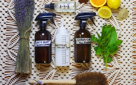 The Best Easy-To-Make Vegan Cleaning Products (That Work) 