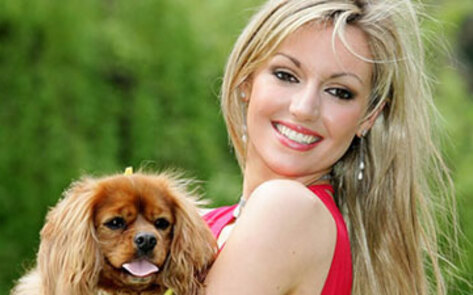 Beauty Queen Promotes Veganism