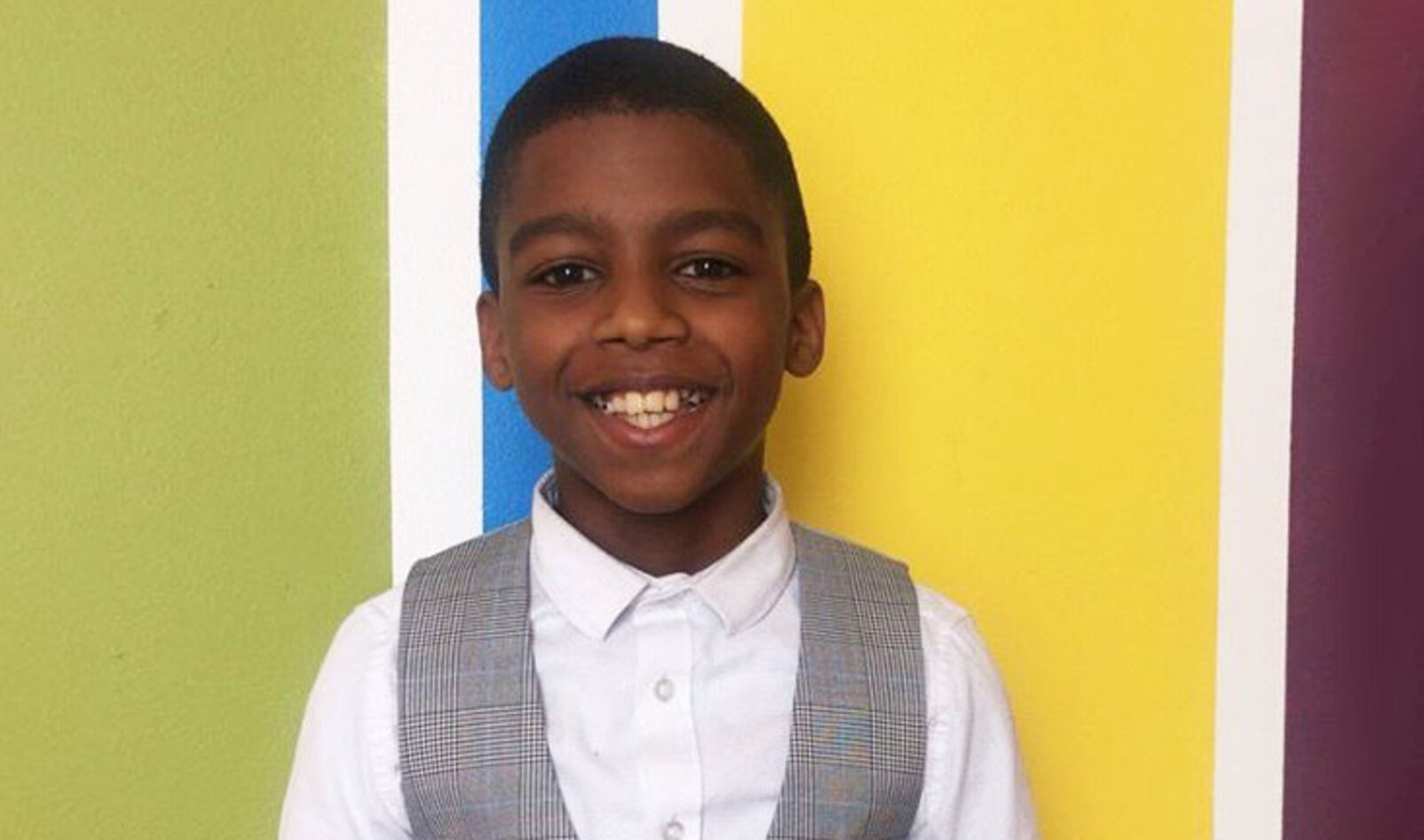 11-Year-Old Entrepreneur Launches Vegan Restaurant in UK